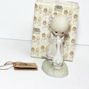 Precious Moments Make a joyful noise